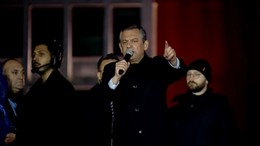 Özgür Özel'den boykot listesi