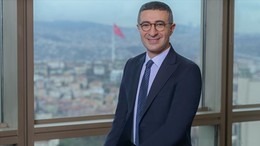 Garanti BBVA Genel Müdürü Akten'den uyarı: KOBİ'lere daha çok yarar