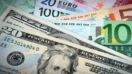 Serbest piyasada şok başlangıç: Dolar yükseldi, Avro düştü