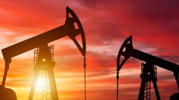 Alaska zirvesi öncesi petrol piyasasında kritik bekleyiş