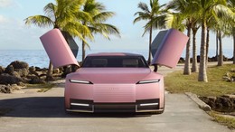 Jaguar, tasarım patronunu kovdu!