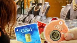 Gram altın rekora koşuyor: Küçük altınlara talep patladı