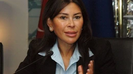 Suzan Sabancı ismini açıklamadı, neden vazgeçtiklerini anlattı