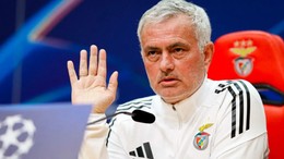 Mourinho'dan Fenerbahçe taraftarını kızdıran açıklama!