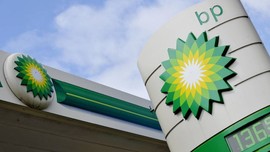 Petrol devi, büyük rakibini almak için harekete geçti!