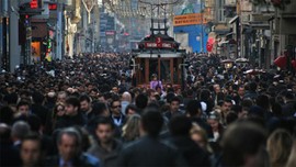 Doğurganlık düştü: Türkiye nüfusu alarm seviyesinde!