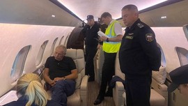 Rus milyarder Türkiye'ye kaçarken yakalandı
