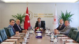 Bakanı kızdırdı: Bu adama bir daha randevu vermeyin!