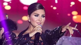 Sibel Can, ünlü siyasetçinin oğluyla yakalandı!