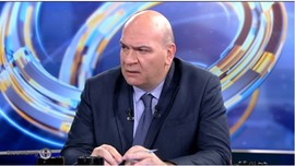 Ünlü ekonomist borsa operasyonunda gözaltına alındı!