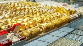 Altın fiyatlarında çifte rekor!