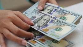 Pentagon'da maaş krizi: Gizemli bağış!