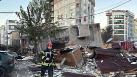 Kocaeli Gebze’de 6 katlı bina çöktü!