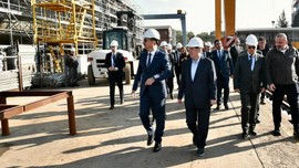 Aziz Yıldırım'ın savaş gemisi suya indi! "Kritik evre tamamlandı"