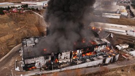 Çıkan yangın hisseleri tepetaklak etti!