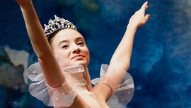 Balerin olmak istiyordu, milyarder oldu!