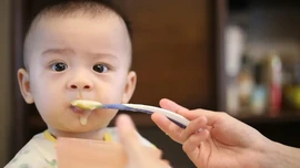 Nestle'den 40 ülkede 'bozuk bebek maması' skandalı! "Zehirleyebilir" uyarısı