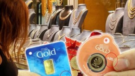 Gram altın rekora koşuyor: Küçük altınlara talep patladı