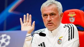 Mourinho'dan Fenerbahçe taraftarını kızdıran açıklama!