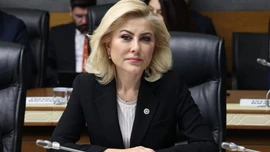 Şebnem Bursalı ünlü iş adamıyla evlendi!