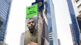 Celal Karatüre bu kez Times Meydanı'na damga vurdu!