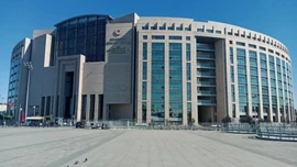 Operasyon düzenlendi: Dev holdinge kayyım atandı!