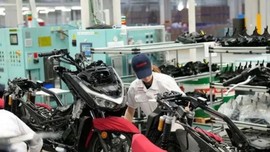 Otomotiv devi Türkiye'de fabrika açtı! Yüzlerce kişiye istihdam sağlanacak