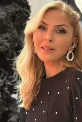 Arzu Sabancı'dan 6 Şubat depreminin yıldönümünde tepki çeken paylaşım!