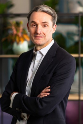 Banka CEO'suna dudak uçuklatan maaş!