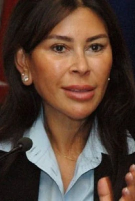 Suzan Sabancı ismini açıklamadı, neden vazgeçtiklerini anlattı