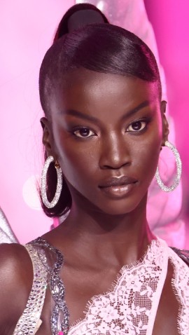 Mülteciydi, yılın modeli seçildi!