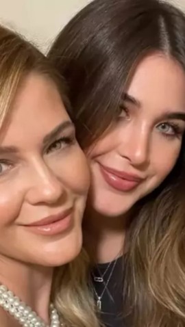 Emine Ün ve kızının benzerliği şaşırttı!