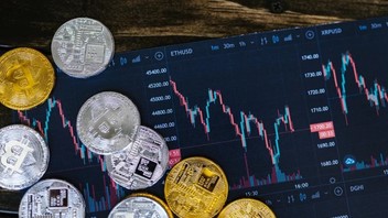 Bitcoin'de büyük çöküş! 16 ay geriye gitti