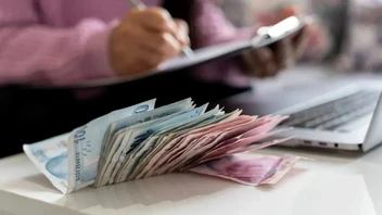 1 milyon 886 bin kişiye uyarı: Yenileme ücreti 15 liradan 7 bin 438 liraya çıkacak!