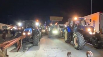 Yunanistan'daki eylem Türkiye sınırını kilitledi!