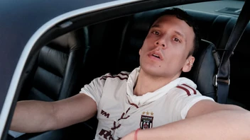 Şarkıcı Edis gözaltına alındı!