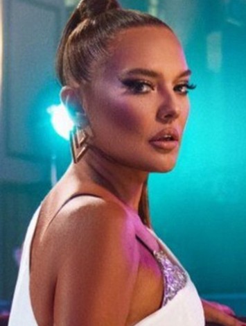 Demet Akalın sahte reklam kurbanı oldu