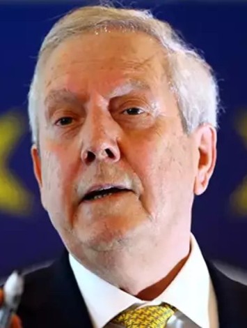 Aziz Yıldırım başkanlığa aday olma nedenini açıkladı: O gün karar verdim