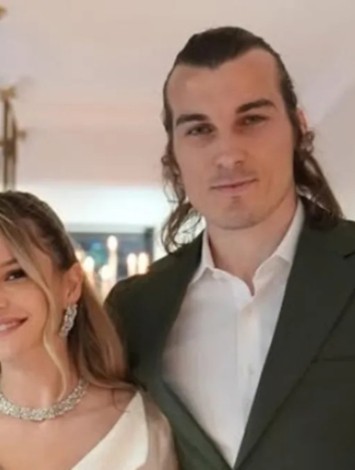 Çağlar Söyüncü bir sandalyeye 300 bin lira verdi!