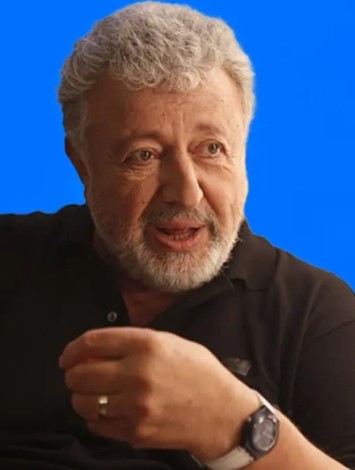 Metin Akpınar'a mahkeme şoku!