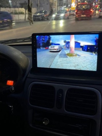 Cezaya yeni bahane: Arabalara takılan ekranlar için şok ceza!