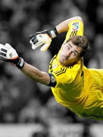 Dünyanın en iyi 15 kalecisi açıklandı: Listede Türkiye'den sürpriz isim!