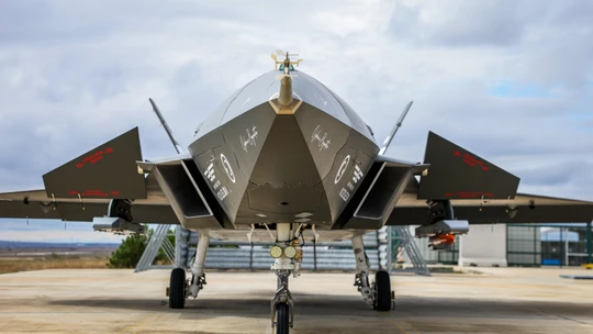 KIZILELMA'ya 'hayalet göz' teknolojisi! Türkiye'de bir ilk