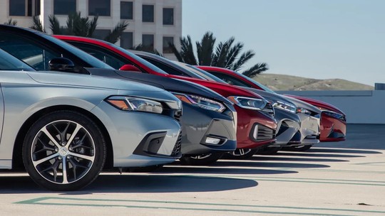 Resmi Gazete’de ekonomi paketi yayımlandı! ÖTV’siz araç bekleyenler dikkat