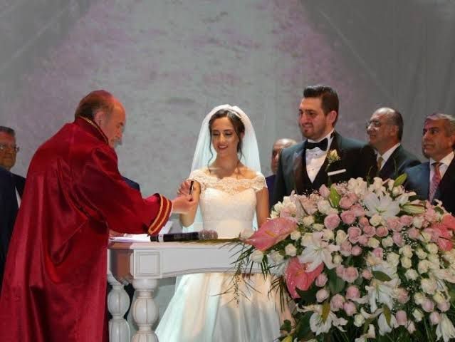 Uydu gördü savcılık görmedi! Göl havzasını molozla doldurdular! - Resim : 4