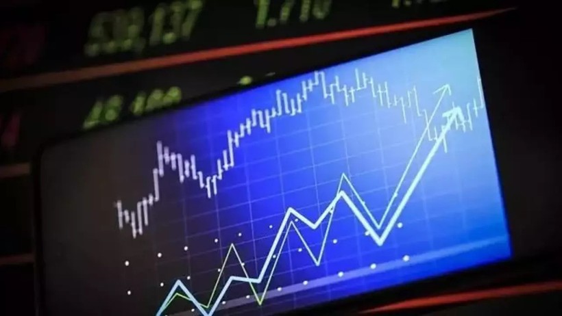 BIST 100'de şok düşüş: Ticaret sektörü çöktü, bankalar direndi