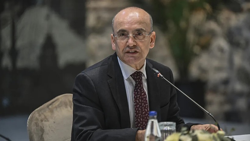 Şimşek: Yatırımcı güveni artıyor, Ekonomi rayında