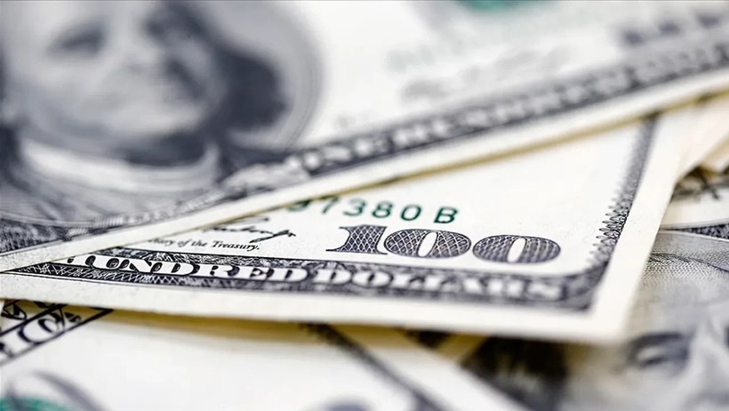 Dolar sarsılıyor, yerine geçecek güç yok