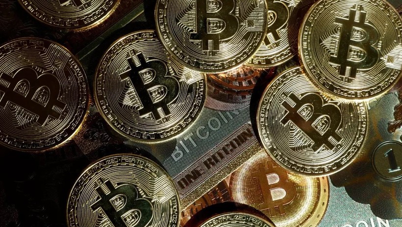 Bitcoin 100 bin doları zorluyor: Şimdi yatırım zamanı mı?