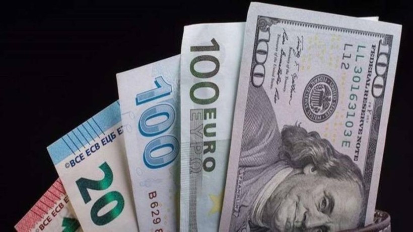 Dolar ve Euro'da fırtına: TL savruluyor
